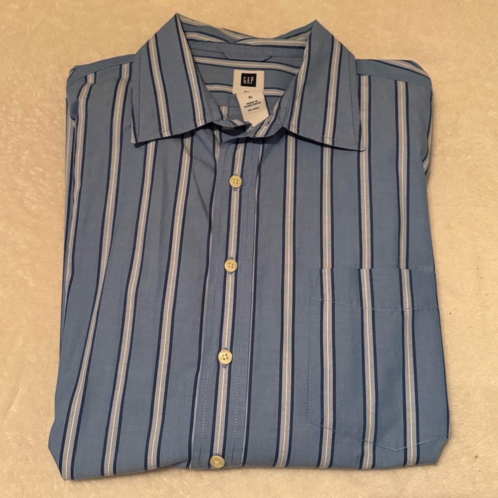 💙 Gap Long Sleeve Dress Shirt